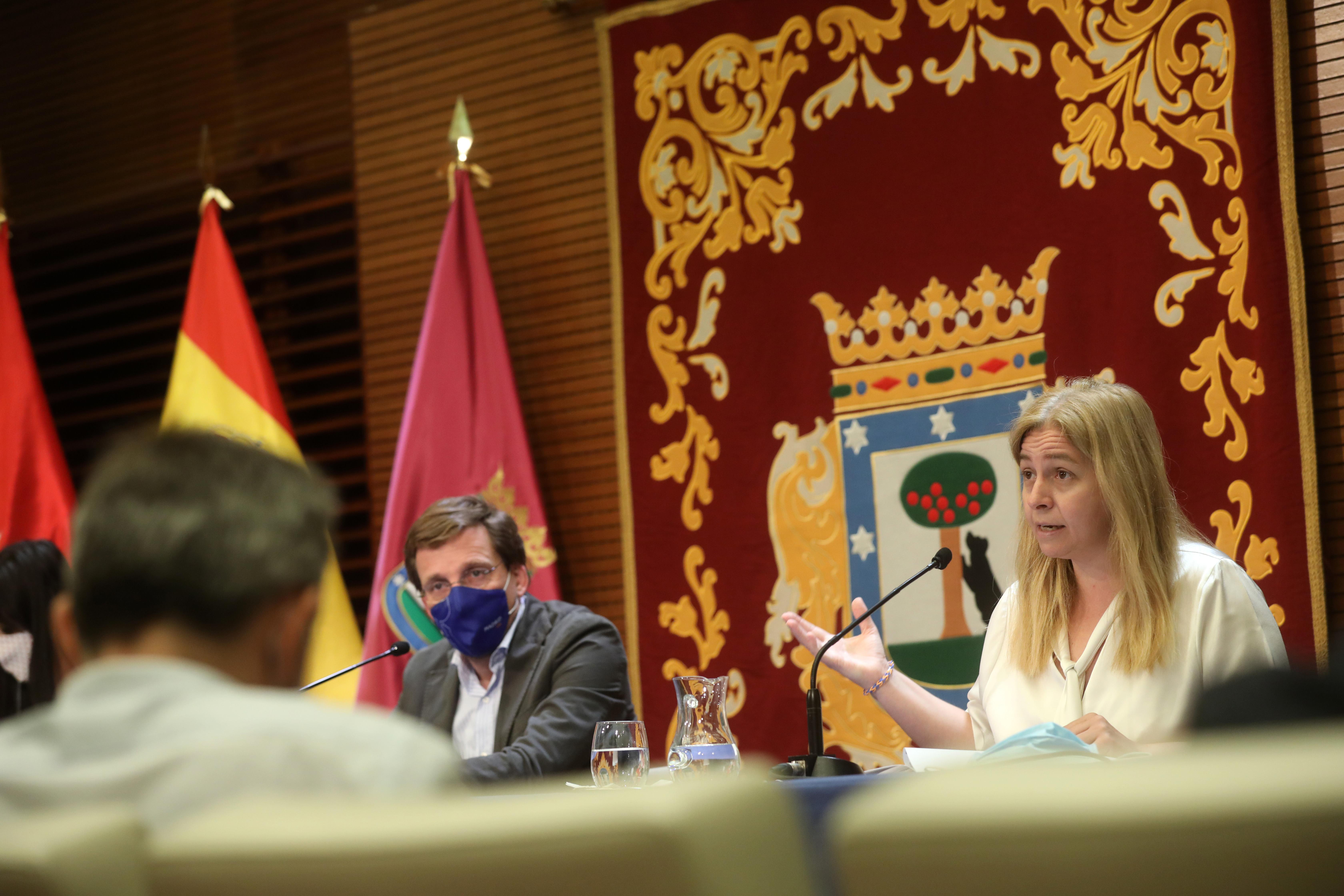 Inmaculada Sanz y Almeida en rueda de prensa posterior a Junta de Gobierno